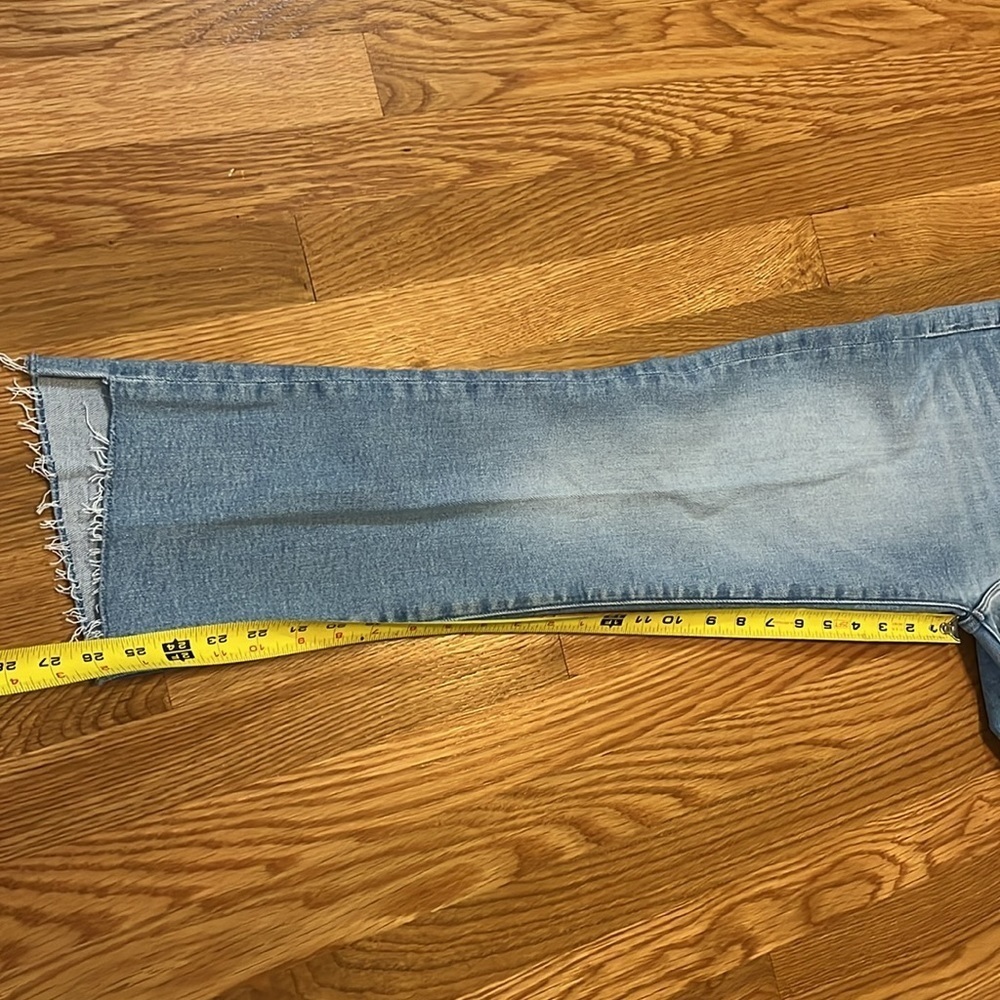 MOTHER The Insider Crop Step Fray Size 29 NWT - Picture 9 of 15